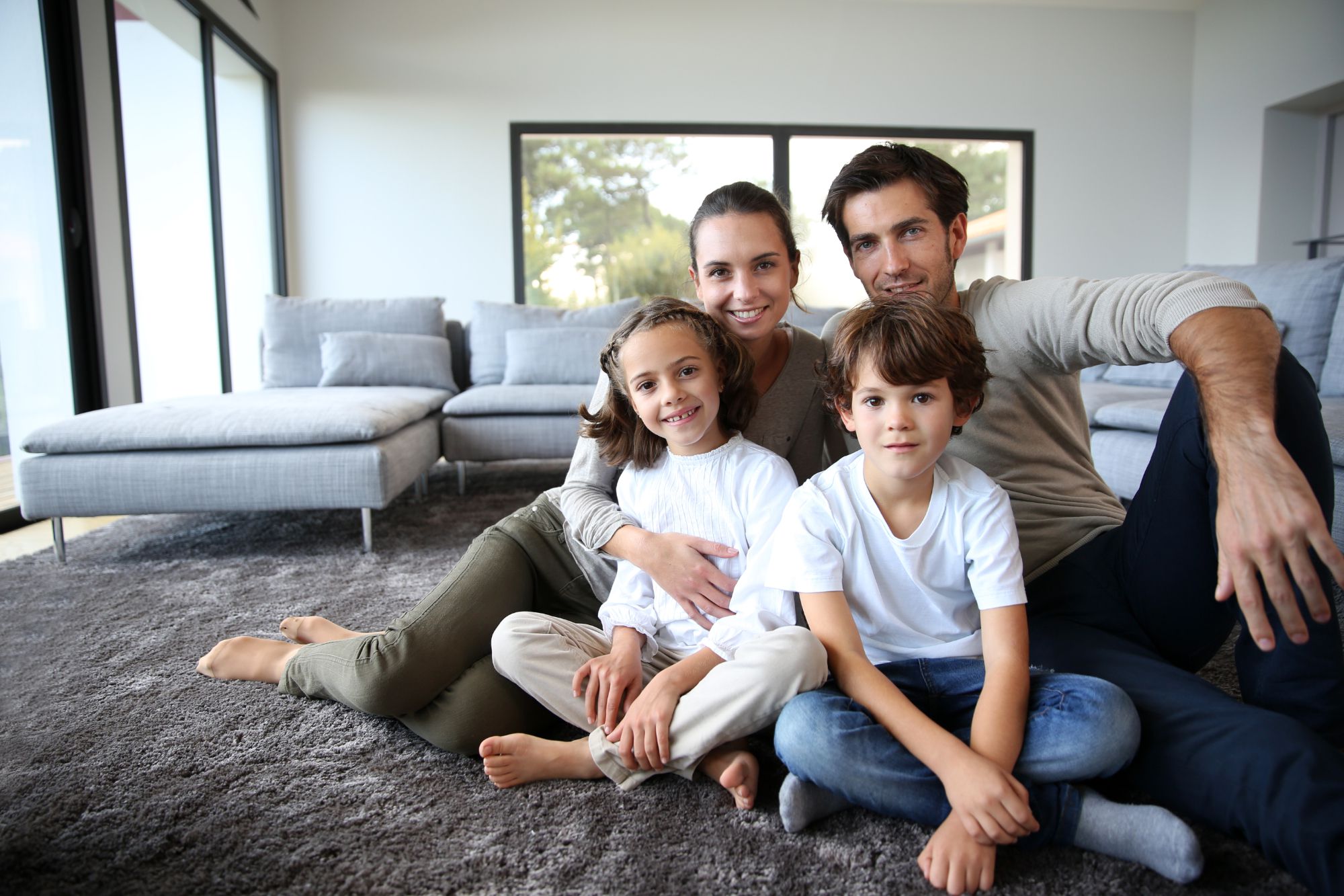 Servicios. Ppluisinmobiliaria en Huescar